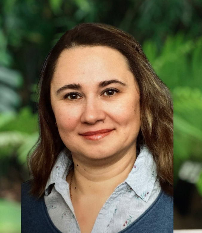 Frau Svetlana Amanzhulova